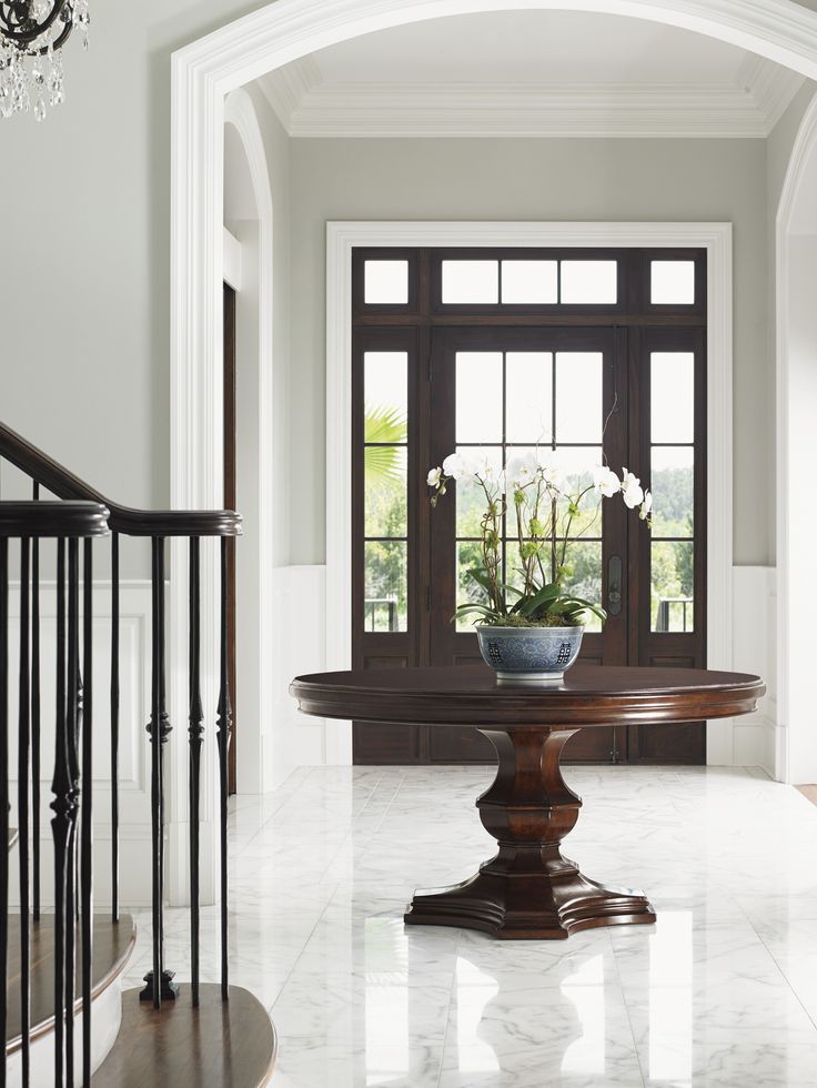 mahogany round foyer table