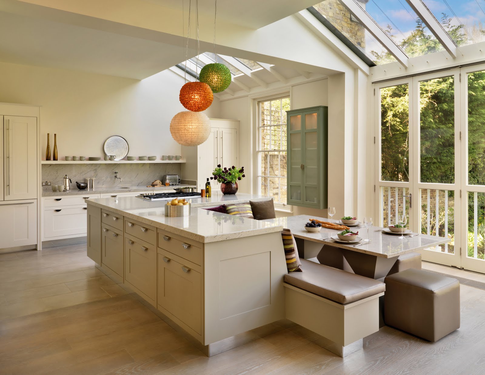 compact kitchen layout ideas