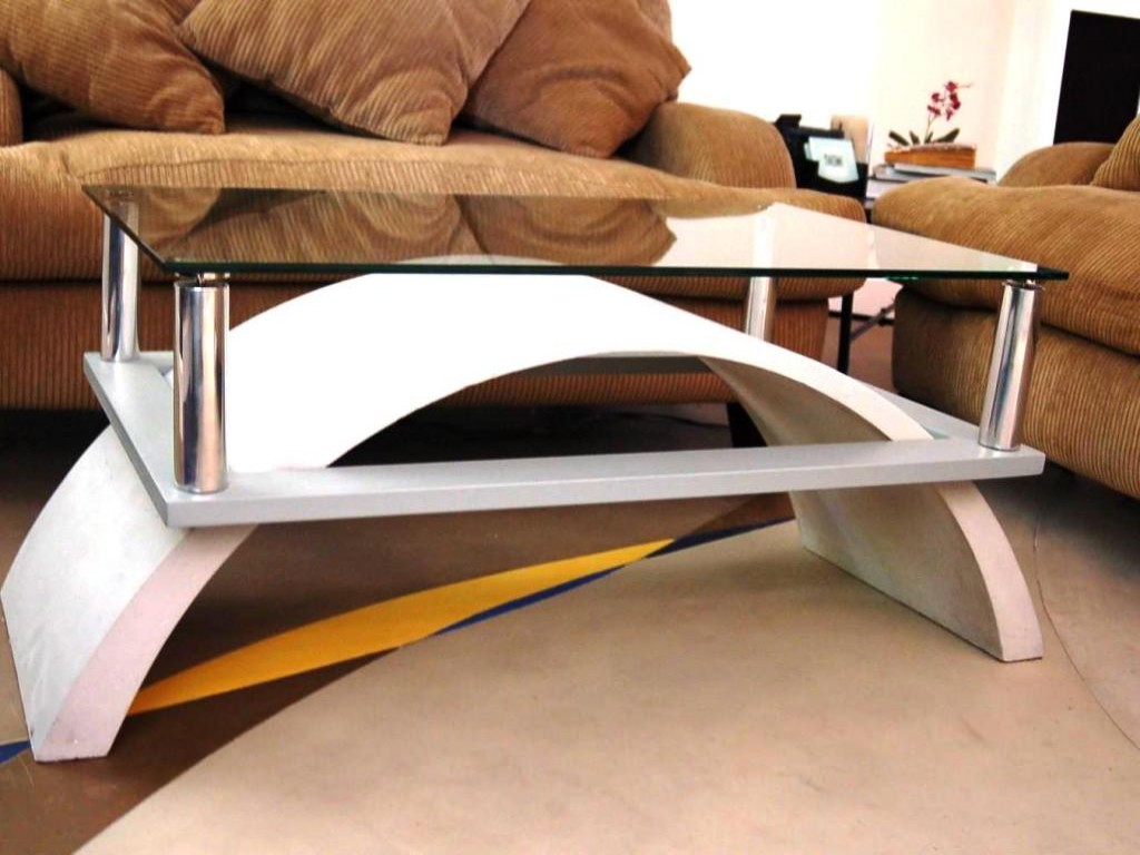 contemporary concrete coffee table