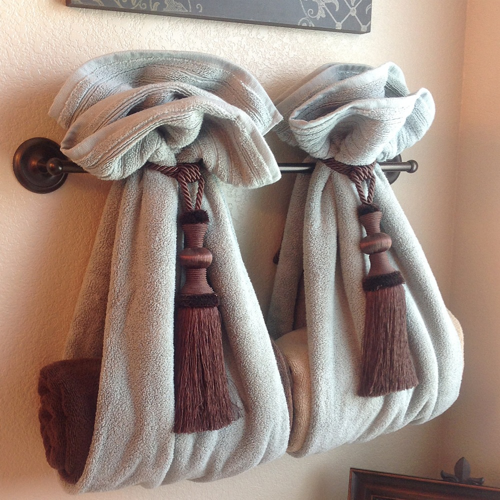 decorative towels bathroom