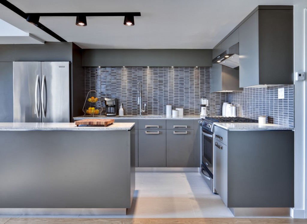 gunmetal grey kitchen cabinets