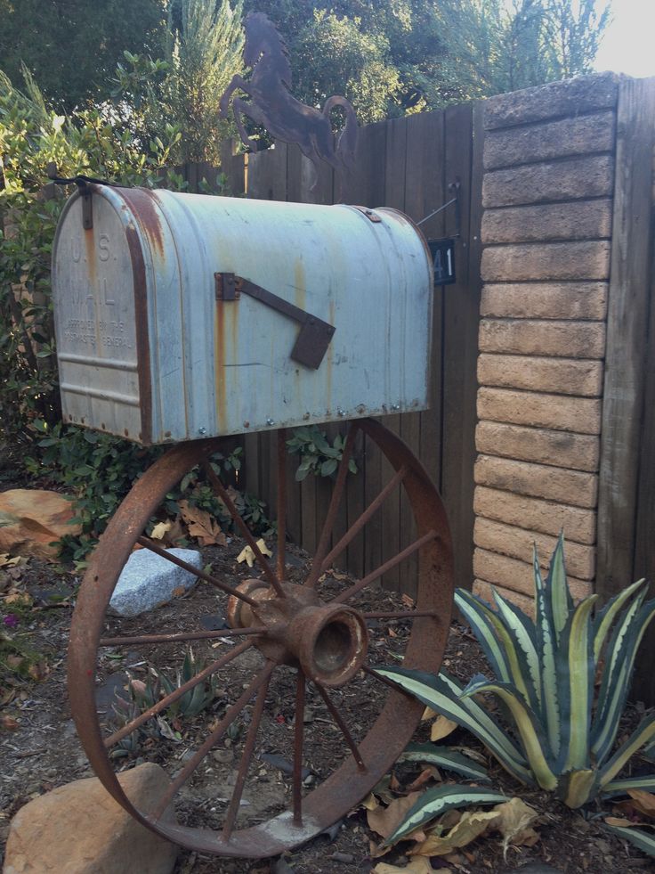 mailbox decorating ideas
