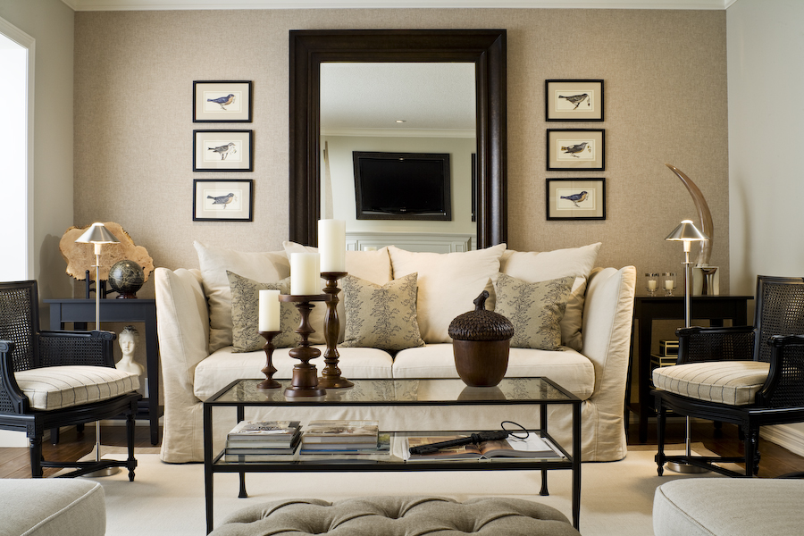 wall decor ideas above sofa
