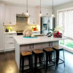 Beautiful-Mini-Pendant-Light-Over-Kitchen-Island-For-Your-Home